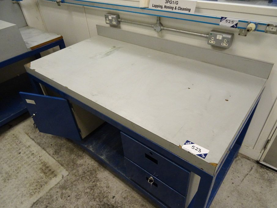 2x metal frame work benches, 3000x800mm, 1500x800m...