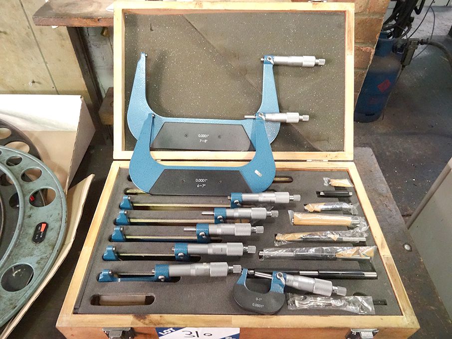 Micrometer set in wooden case, 0-1" to 7-8"